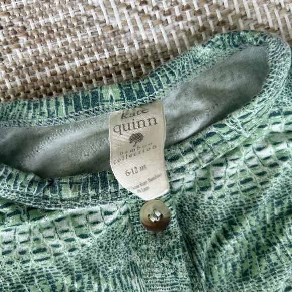 Kate Quinn Green Croc 0-3 Months Sleeveless Button Down Union Suit Bamboo - Picture 3 of 4